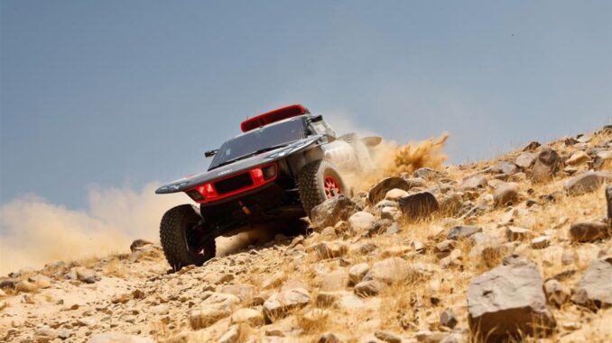 Test in Arabia Saudita dell’Audi RS Q e-tron E2 per la Dakar 2024