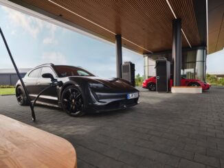 Aperta la prima Porsche Charging Lounge