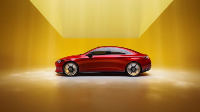 Concept Mercedes Benz CLA Class full electric