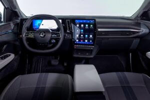 Renault Scenic E-Tech 100% elettrica presentata all'IAA Mobility