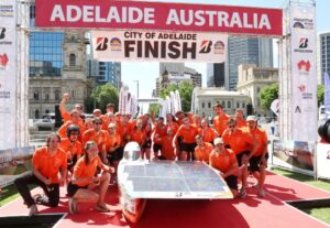 World Solar Challenge: l'ultimo sforzo verso il traguardo di Adelaide