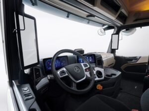 Presentato il camion elettrico Mercedes Benz eActros 600