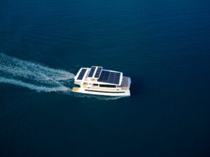 Silent Yachts ha lanciato due catamarani solari