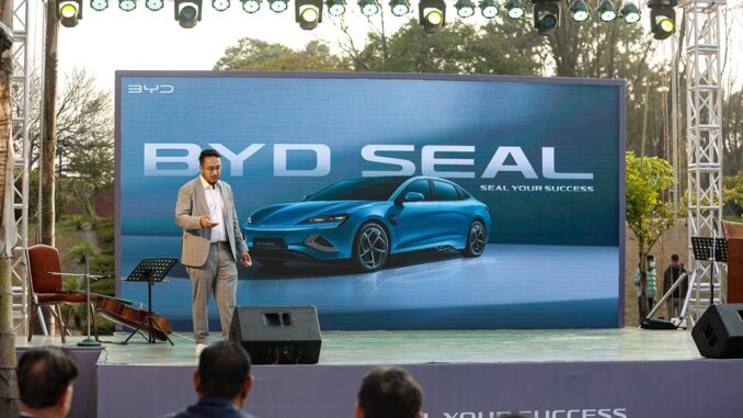 BYD Seal arriva in Nepal
