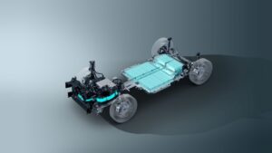 Il SUV elettrico Omoda E5 prossimo al debutto in Italia
