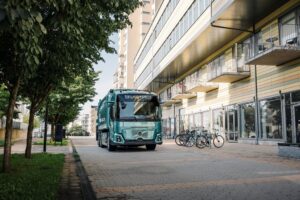 Primo camion elettrico Volvo ottimizzato per i trasporti urbani