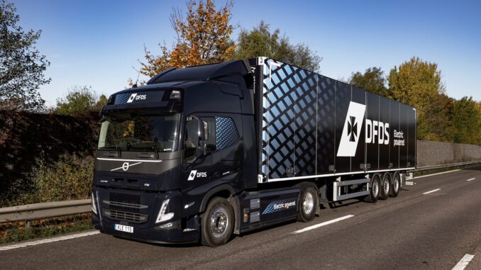 DFDS ordina cento camion elettrici a Volvo Trucks