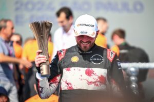 Formula E: Sam Bird e NEOM McLaren hanno vinto all'ultimo giro