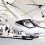 Volocopter_at_Oshkosh_EAA 21_Booth_VoloCity_Visitor_Taking_Pictures