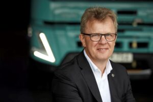 Volvo Trucks amplia l’offerta di camion elettrici