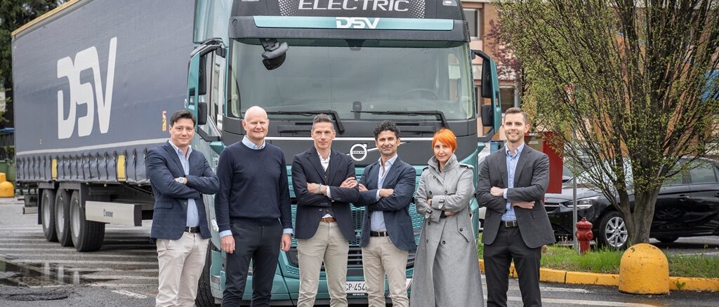 DSV prova i camion elettrici di Volvo Trucks