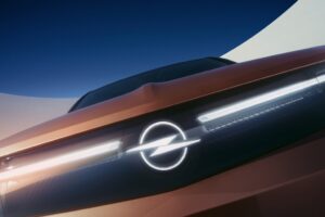 The new generation Opel Grandland SUV has been revealed